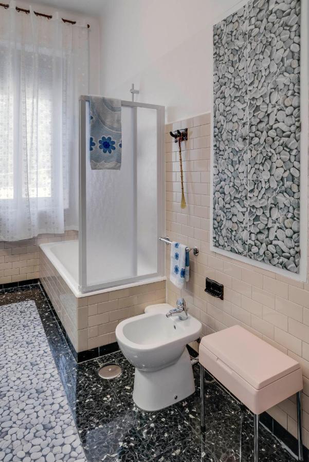 Sentirsi A Casa, Lontano Da Casa-Feel At Home Away From Home Caronno Pertusella ภายนอก รูปภาพ