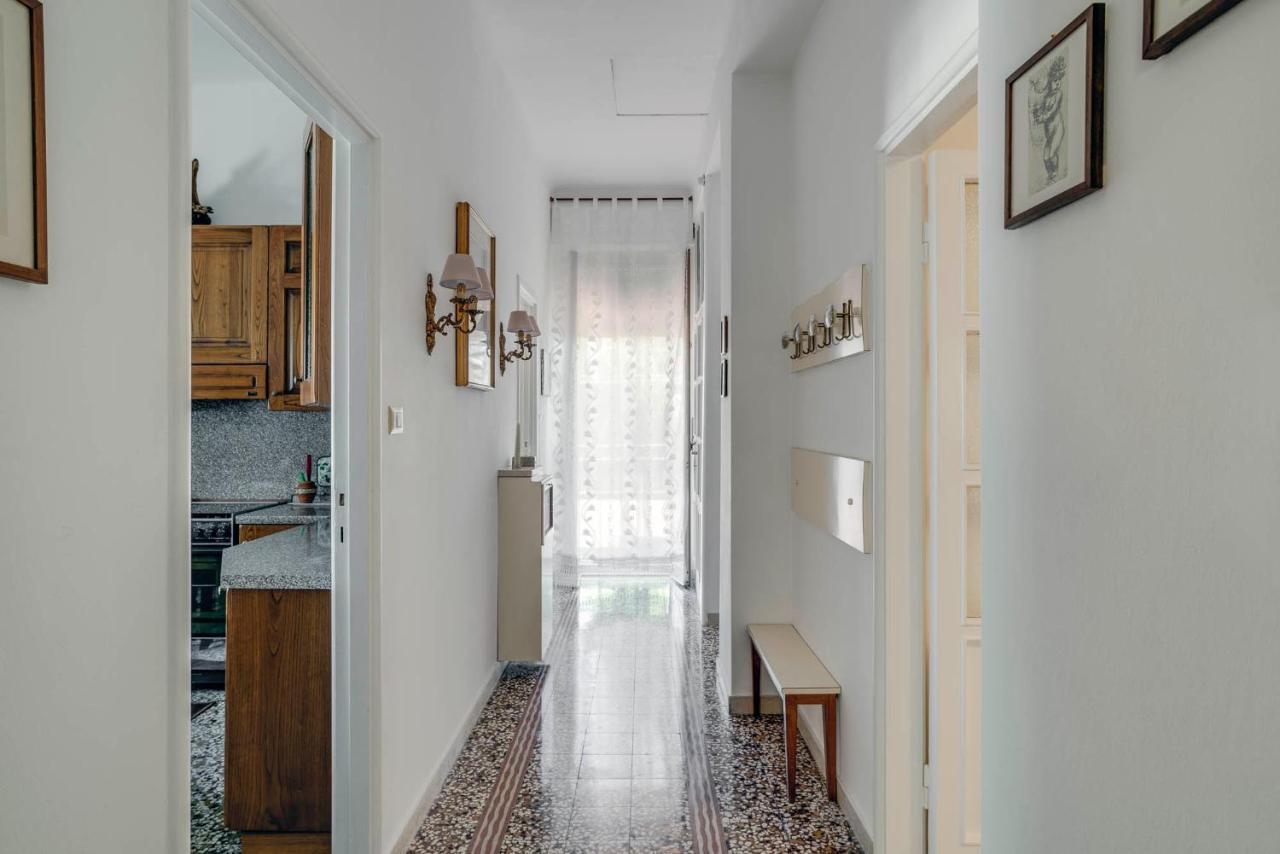 Sentirsi A Casa, Lontano Da Casa-Feel At Home Away From Home Caronno Pertusella ภายนอก รูปภาพ